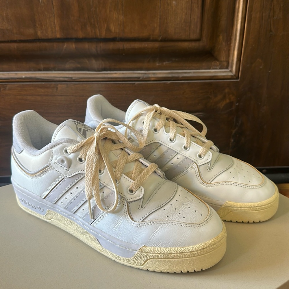 Adidas Rivalry - Picture 1 of 7